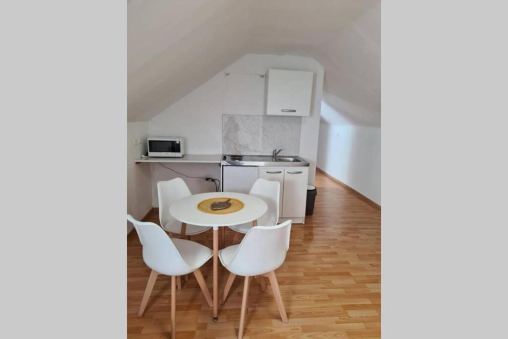 Apartament Au Petit Ravel Loft Cosy Au Coeur De La Nature Bernissart Zewnętrze zdjęcie